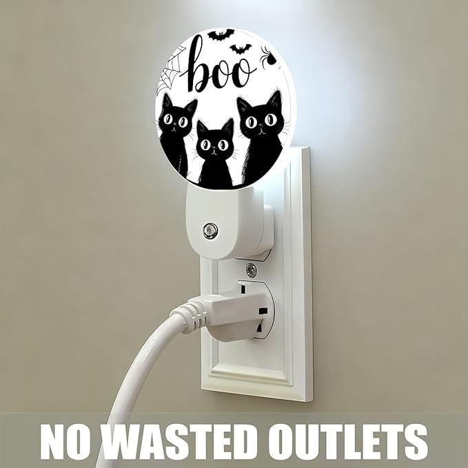 Mugod Black Cat Plug-in Nightlights Halloween Bats Spider Web Night Light Plug into Wall with Dusk-to-Dawn Sensor LED Lighting 0.5W Sleep-Friendly