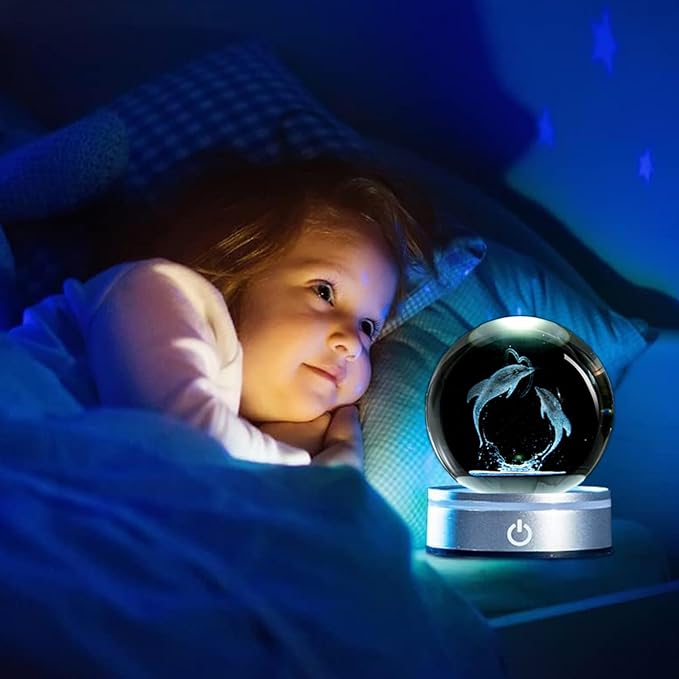 80mm 3D Laser Engraved Dolphin Crystal Ball, Romantic Dolphin & Heart LED Night Light, Sea Animal Figurines Decor Glass Sphere Lamp Gifts for Women Kids Mom