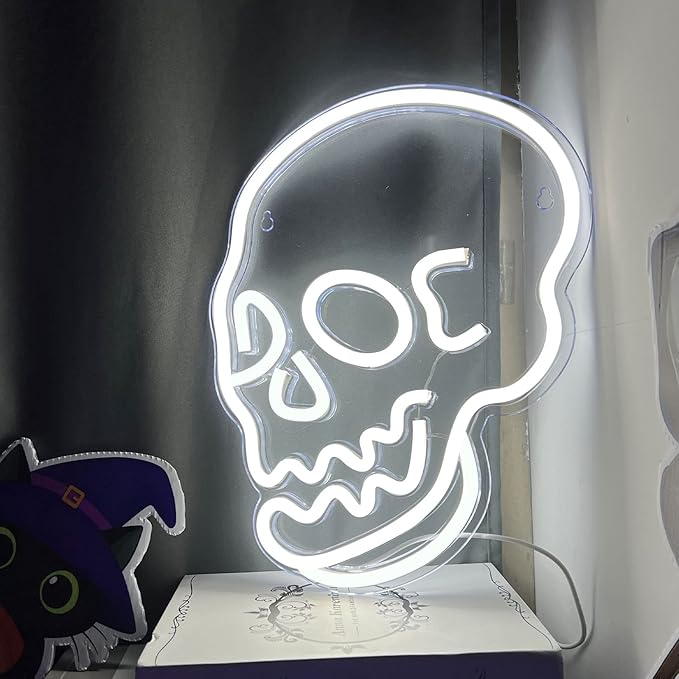 Halloween Decoration Skull Neon Sign, White LED Skull Shape Neon Wall Light Signs Decor, Wall Night Lights Cool Neon Sign Decor for Room Bedroom Bar Christmas Halloween Birthday Party Supply