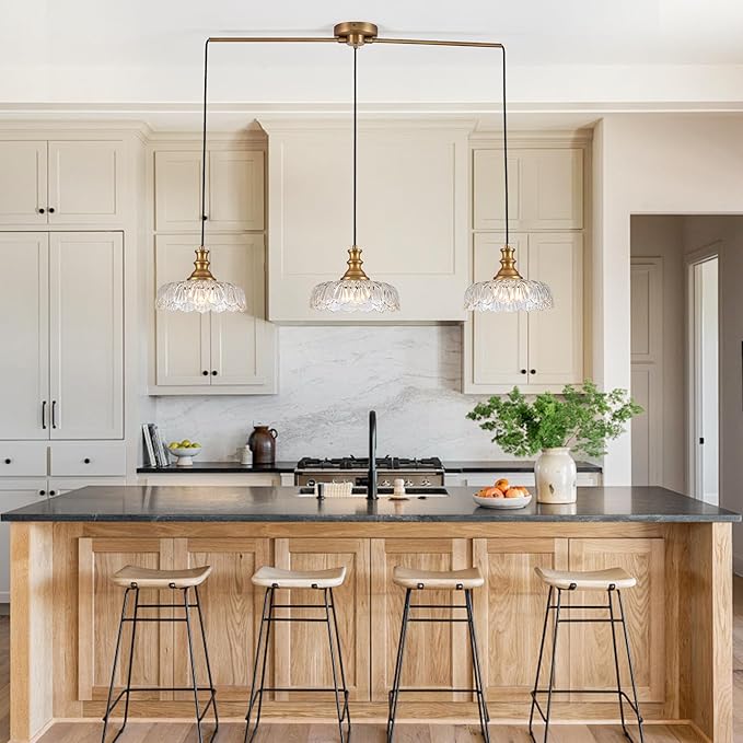 HDDFL Vintage Pendant Lighting Fixtures Modern Glass Hanging Lamp with Adjustable Cord for Kitchen Island Dining Room Hallway 3 Light Brass and Clear