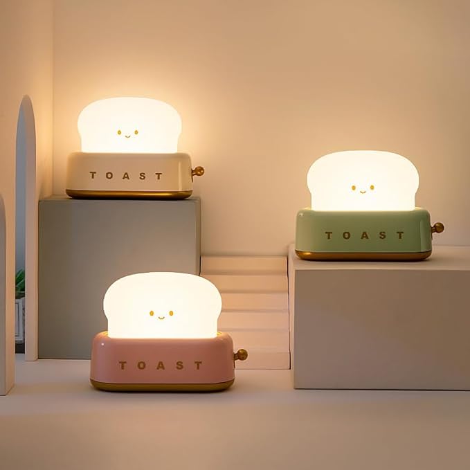 Cute Toaster Night Light, Dimmable Bread Night Lamp USB Rechargeable, Auto-off Bedside Sleep Lamp, Office Study Room Home Desk Ornament, Birthday Gifts for Girls, Boys, Teens, Friends