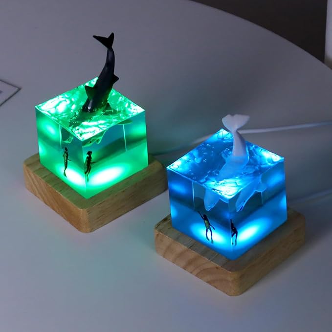 Shark Diver Night Lamp, Table Lamp, Handmade Resin Shark Lamp, Ocean Resin Cube Jewelry, Glow-in-The-Dark Night Lamp, Novelty Desktop Gift (Megalodon)