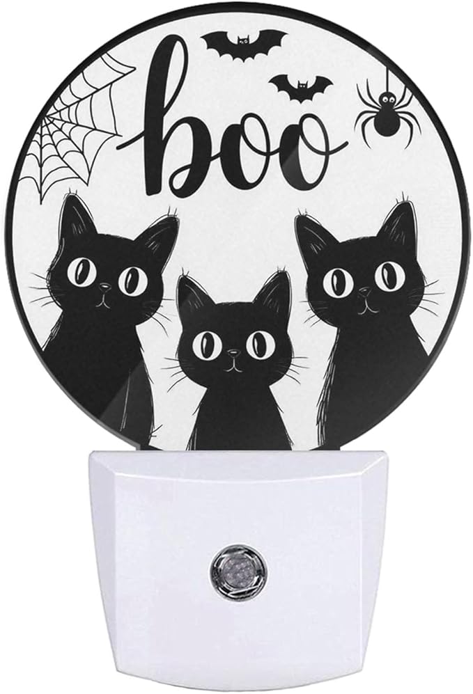 Mugod Black Cat Plug-in Nightlights Halloween Bats Spider Web Night Light Plug into Wall with Dusk-to-Dawn Sensor LED Lighting 0.5W Sleep-Friendly