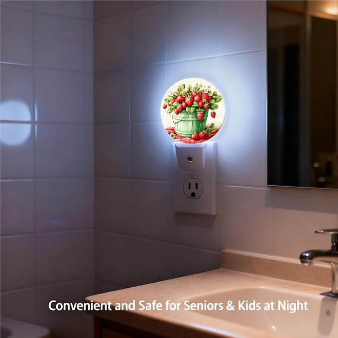 Plug-in Vintage Strawberry Still Life Night Light Basket of Fresh Strawberries Night Lights Plug into Wall with Auto on/Off Sensor, 0.5W LED Nightlight for Bedroom Bathroom