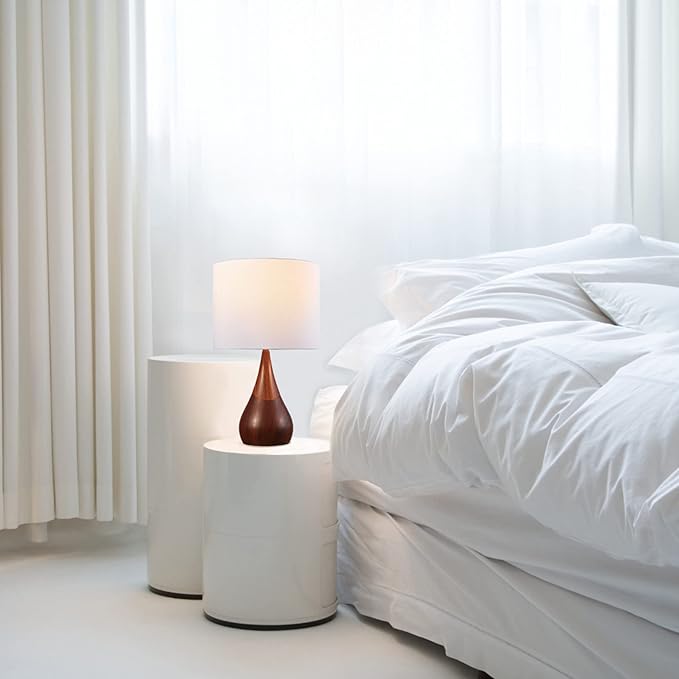 Globe Electric Novogratz x 65862 Harrington 20" Table Lamp, 2-Tone Faux Wood, White Cotton Shade