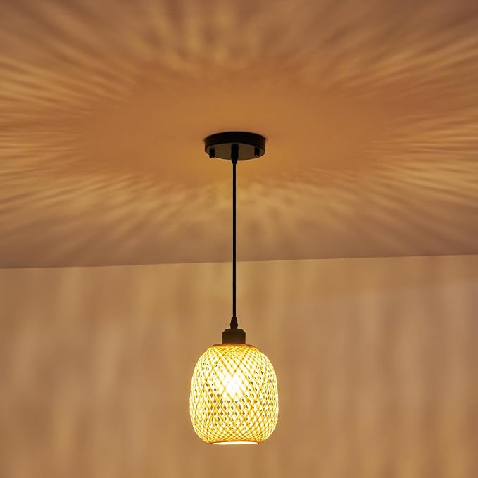 1pcs Hand Woven Bamboo Boho Chic Pendant Light,Adjustable Cord Bamboo Rattan Ceiling Hanging Light for Dining Room Bar Cafe Restaurant Craft Room