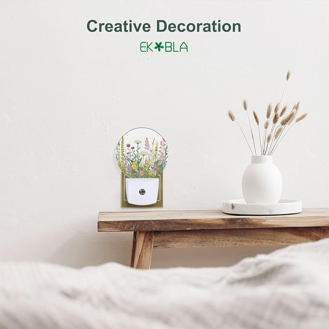 EKOBLA Vintage Floral Botanical Night Light Flowers Green Plants Leaves Night Lights Plug into Wall with Dusk to Dawn Sensor LED 0.5W Nightlights Sleep Friendly