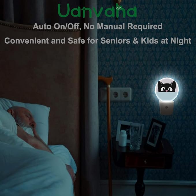 Cat Lamp Cartoon Black Cat Big Eyes Cute Kitten Animal Plug-in Night Lights with Dusk-to-Dawn Sensor for Bedroom, Bathroom and Living Room 0.5W Sleep Friendly for Women/Girls/Boys