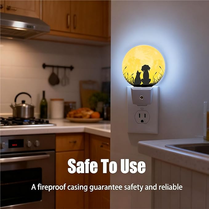 Plug-in Cat and Dog Against Full Moon Night Light with Dusk to Dawn Sensor, 0.5W LED Home Decor, Auto On/Off Decorative Nightlight for Men, Women, Boys & Girls