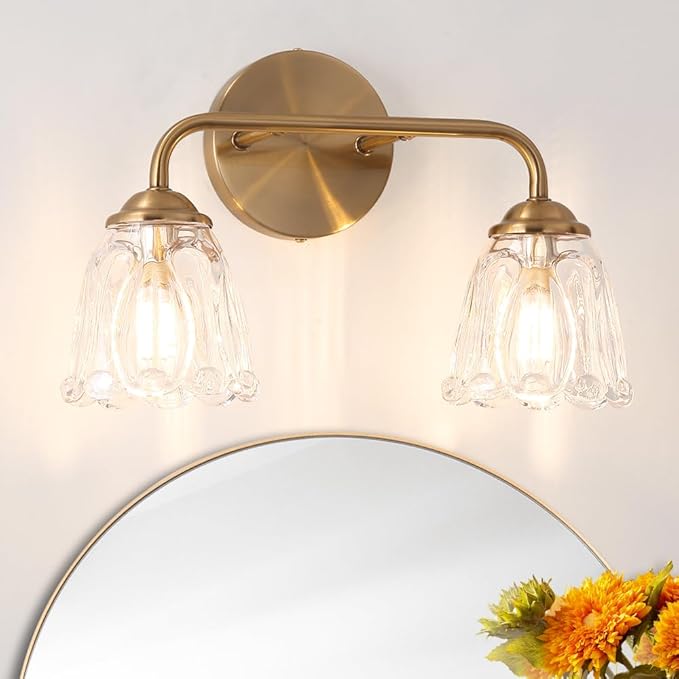 Vintage Brass Vanity Light, 2-Light Bathroom Lighting Fixtures Over Mirror, Elegant Vanity Lighting for Bathroom with Clear Glass Shade, Gold Wall Sconce Lighting for Bedroom, Living Room