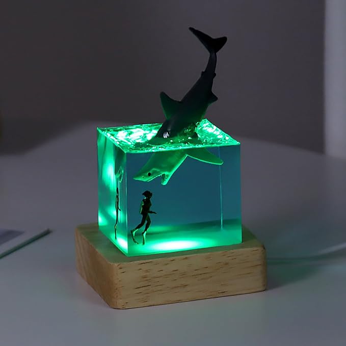 Shark Diver Night Lamp, Table Lamp, Handmade Resin Shark Lamp, Ocean Resin Cube Jewelry, Glow-in-The-Dark Night Lamp, Novelty Desktop Gift (Megalodon)