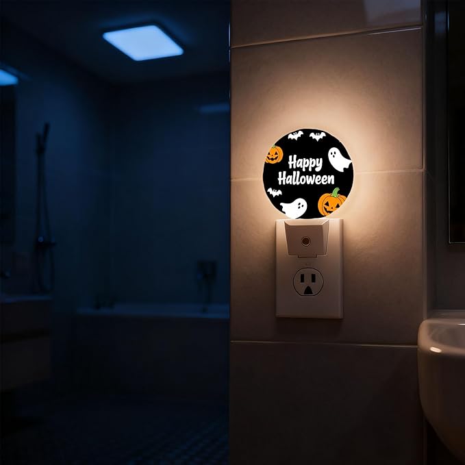 Mugod Happy Halloween Plug-in Nightlights Pumpkins Ghosts and Bats Night Light Plug into Wall with Dusk-to-Dawn Sensor LED Lighting 0.5W Sleep-Friendly