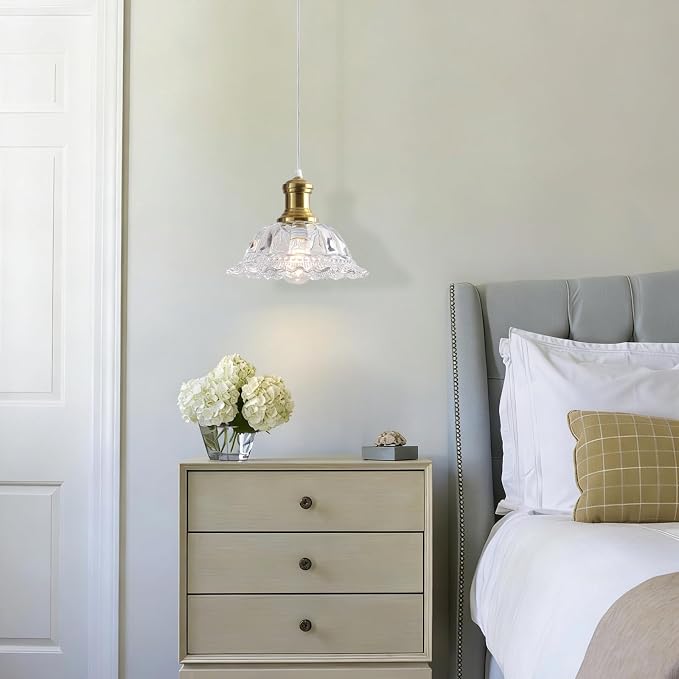 Gold Pendant Light, Vintage Pendant Light Fixture with Clear Glass Shade, Champagne Bronze Pendant Lighting for Kitchen Island, Dining Room, Bedroom, Living Room, Entryway, Hallway