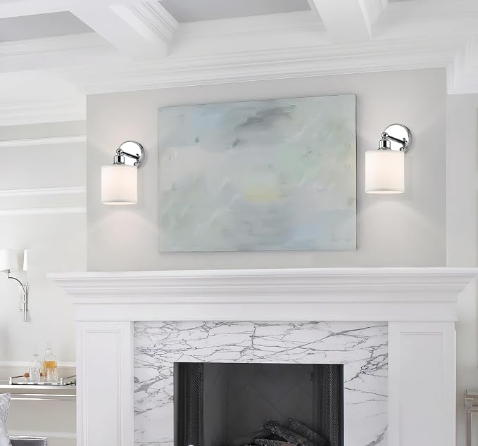 XiNBEi Lighting Chrome Bathroom Wall Sconce 1 Light with Drum Fabric Shade | Modern Single Vanity Light Fixture Next to Mirror, Wall Light For Bath Bedroom Living Room Kitchen Hallway Foyer