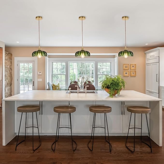 XZHGCEE Vintage Pendant Light Fixtures: Glass Pendant Lights Kitchen Island, Green Pendant Light, Modern Chandelier Pendant Green Light Fixture for Bedroom Dining Room