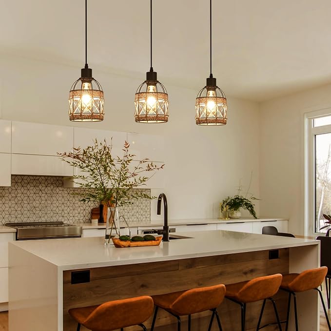 Farmhouse Pendant Light Fixture, Black Pendant Lights for Kitchen Island Industrial Lantern Pendant Light Fixtures with Light Shade, Adjustable Height Hanging Pendant Lighting