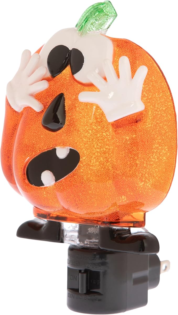 Creative Hobbies Silly Pumpkin Halloween Night Light - Includes 5W C7 and Rotational Socket with On/Off Switch