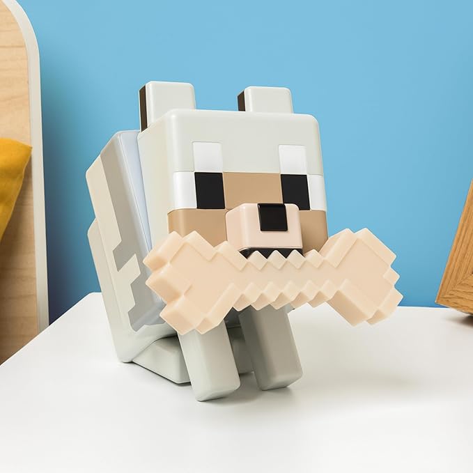 Paladone Minecraft Wolf GloBuddies 3D Color Changing Light – Officially Licensed LED Night Lamp, Tap to Change Color, Battery Powered Gaming Decor | Tap To Change Colours • Soft Ambient Night Glow • Battery Powered Light • Ideal Gaming Room Decor