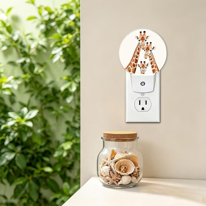 LED Night Light Giraffe Family Cute Night Lights Plug into Wall Auto on/off | Funny Plug-in Night Light with Dusk to Dawn Sensor, Energy Saving Nightlight for Hallway Kitchen Living Room