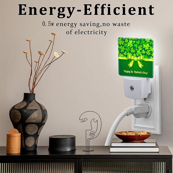 Happy St Patrick's Day Night Light Plug into Wall,Green Saint Patrick's Shamrock Dusk to Dawn Night Light Plug in,0.5w Energy Saving Sleep Friendly NightLight for Kids Boys Girls Home Decor
