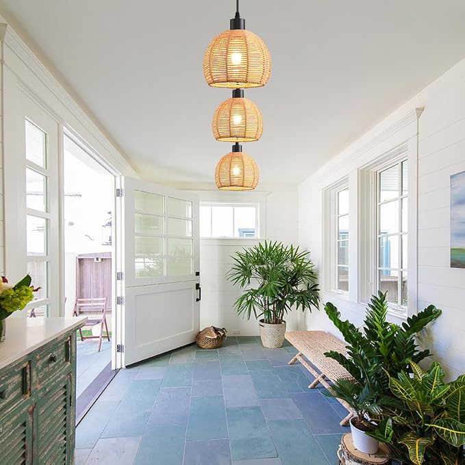 Farmhouse Pendant Light Fixture, Black Pendant Lights for Kitchen Island Industrial Lantern Pendant Light Fixtures with Light Shade, Adjustable Height Hanging Pendant Lighting