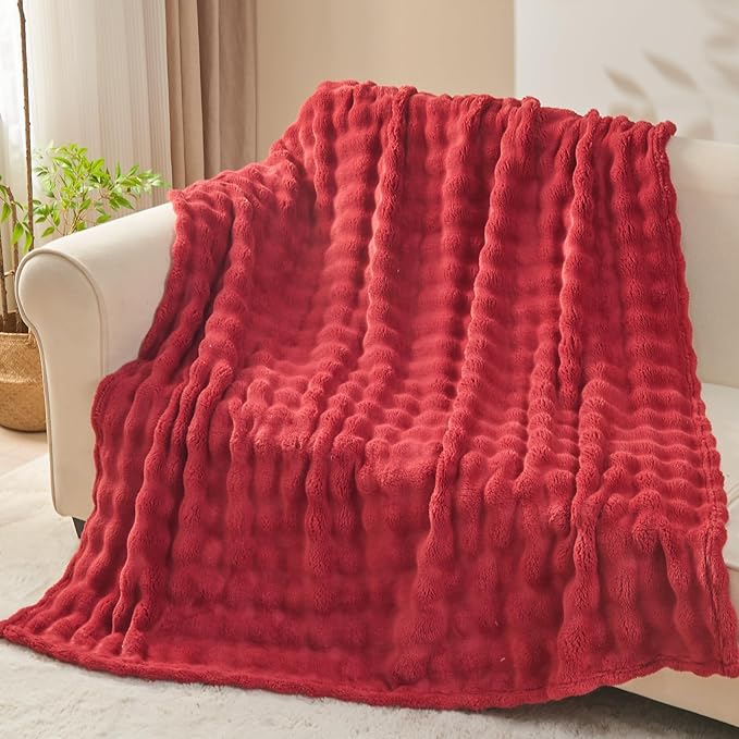 NEWCOSPLAY Throw Blanket for Couch Red Super Soft Flannel Fleece 3D Bubble Lightweight Bed Blanket All Season Use (Red, Throw(50"x60"))