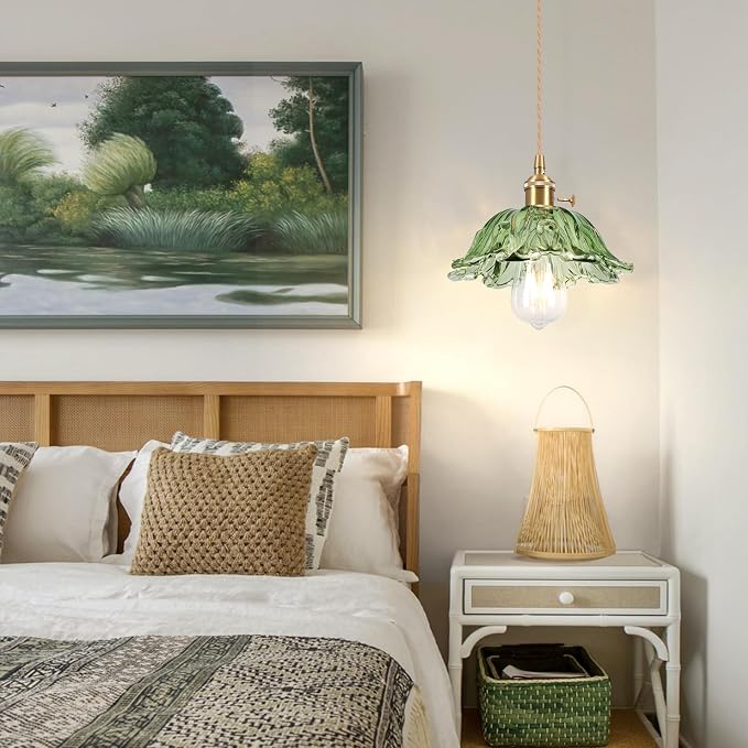 Glass Pendant Light Vintage Light Fixtures,Green Modern Chandelier Pendant,E26 Pendant Lights Kitchen Island,10.6 inch Hanging Lamp for Bedroom Hotel Dining Room 1 Light
