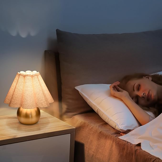 Gold Small Touch Control Table Lamp for Bedroom, Brass Gold Bedside Lamps for Nightstand, Cute Mini Small Table Lamps for Small Spaces with Scalloped Shade for Kitchen Counter, Bookshelf, Living Room