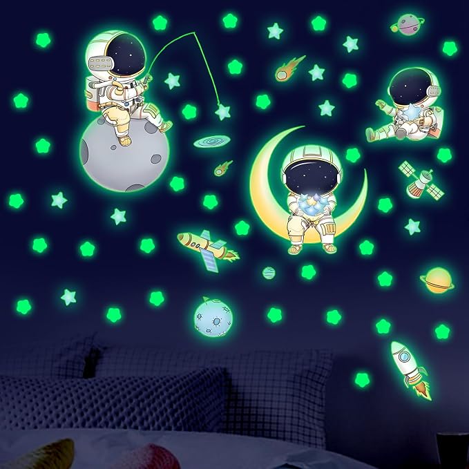 DIY Creativity Starry Sky Astronaut Night Light Stickers Cartoon Rabbit Wall Stickers Star Spaceship Night Light Stickers Room Decoration Wall Stickers (Astronaut Green Light)