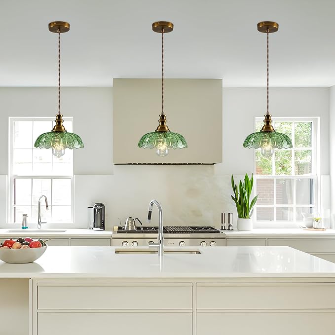 1-Light Pendant Light with Brass Gold Metal Green Glass Shade and Adjustable Cord Industrial Ceiling Hanging Light for Kitchen Island Bar Dining Room Bedroom Foyer Hallway Farmhouse