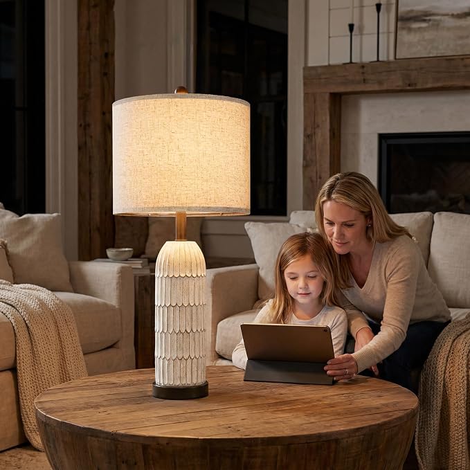 26.5" Bedside Table Lamps Set of 2, Farmhouse Table Lamp with USB A+C Charging Ports,Vintage Nightstand Lamp for Bedrooms and Living Rooms, Retro Resin End Table Lamp with Linen Shade,Black