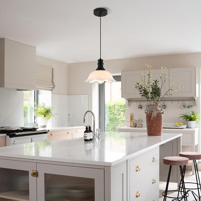 White Pendant Light, Kitchen Pendant Light Over Island, Island Lights for Kitchen, Flower Pendant Light Fixture, Vintage Pendant Lighting for Kitchen Island, Dining Room
