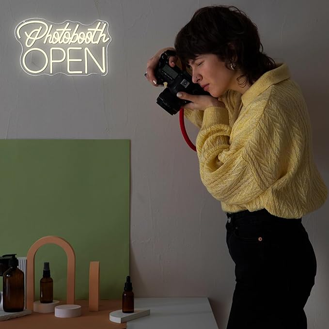 Photobooth Open Neon Signs for Wall Decor, Dimmable Photo Studio Sign Led Neon Light Sign Photo Booth Decor Open Sign Office Reception Sign Birthday Party Decorative Gifts(15.7 * 9.5in)