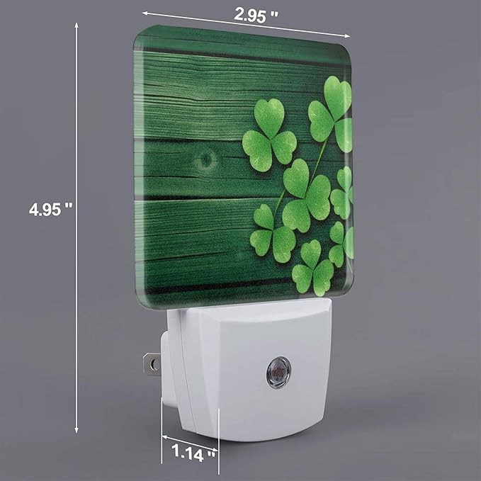 Clovers LED Plug-in Night Lamp 2 Piece Set, Auto Sensor St Patrick's Day Nightlights Set of 2 for Bedroom Bathroom Hallway