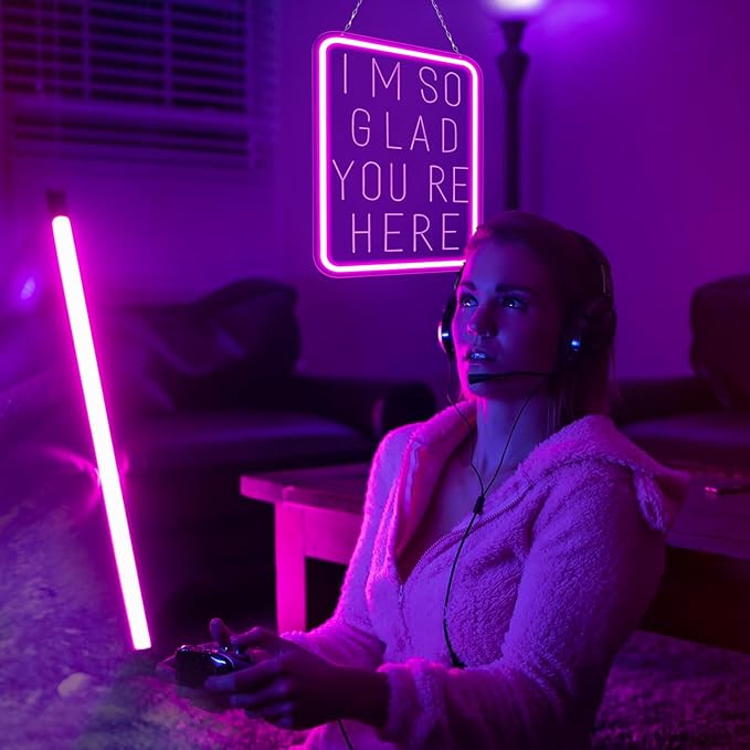I'm So Glad You're Here Neon Sign for Wall Decor,Classroom Decor,USB Powered Light Up Sign for Classroom Wedding Party Store Home Neon Decor,Birthday Christmas Gift16.1 * 10.9Inch