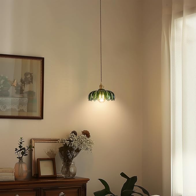 XZHGCEE Vintage Pendant Light Fixtures: Glass Pendant Lights Kitchen Island, Green Pendant Light, Modern Chandelier Pendant Green Light Fixture for Bedroom Dining Room