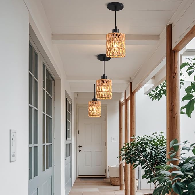 Farmhouse Pendant Light Fixture, Black Pendant Lights for Kitchen Island Industrial Lantern Pendant Light Fixtures with Light Shade, Adjustable Height Hanging Pendant Lighting