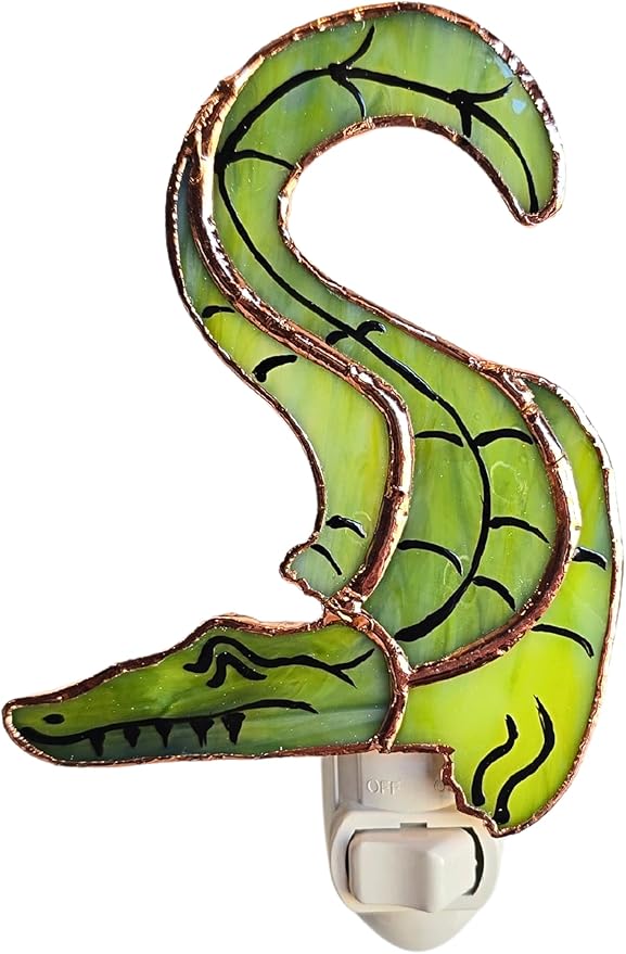 Gift Essentials Alligator Plug in Night Light - Stained Glass Nightlight with On/Off Rocker Switch - Includes One 4 Watt Replaceable Incandescent Warm Glow Bulb