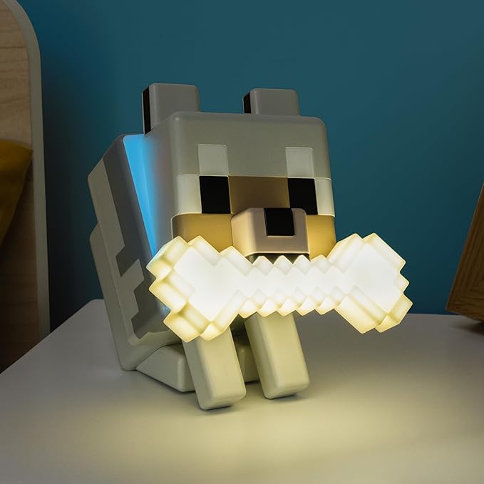 Paladone Minecraft Wolf GloBuddies 3D Color Changing Light – Officially Licensed LED Night Lamp, Tap to Change Color, Battery Powered Gaming Decor | Tap To Change Colours • Soft Ambient Night Glow • Battery Powered Light • Ideal Gaming Room Decor
