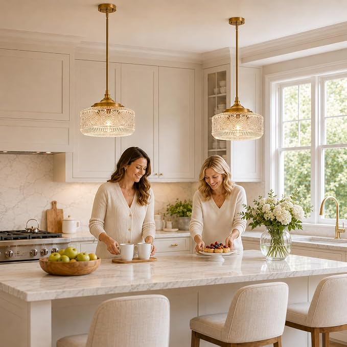 3-Light Vintage Gold Pendant Lights Kitchen Island with Clear Glass, Adjustable Pendant Lighting for Kitchen Island Pendant Light Convertible Ceiling Mount Or Hanging Fixture for Hallway Bathroom