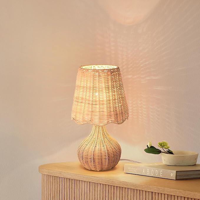 Ziqqeelam Rattan Small Bedside Table Lamp for Bedroom, Boho Mini Table Lamps for Nightstand, Farmhouse Small Table Lamps for Small Spaces for Kitchen Counter, Bookshelf, Bedroom, Kids Dorm