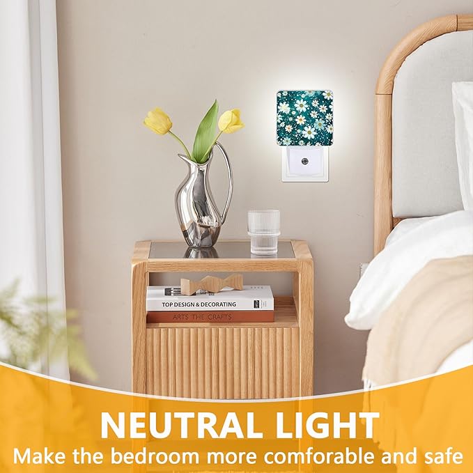 Daisy Flower Night Light, Plug-into Green Glitter Nightlight White LED Lamp, Energy Efficient Decor Desk Lamp for Bedroom Hallway Stairs Bathroom