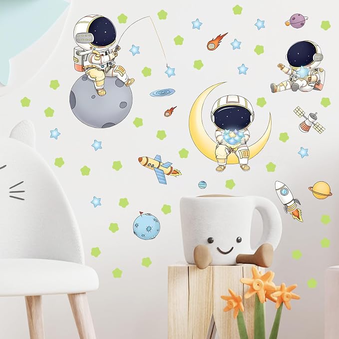 DIY Creativity Starry Sky Astronaut Night Light Stickers Cartoon Rabbit Wall Stickers Star Spaceship Night Light Stickers Room Decoration Wall Stickers (Astronaut Green Light)