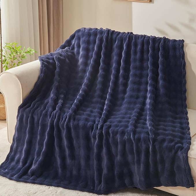 NEWCOSPLAY King Blanket for Couch Dark Navy Super Soft Flannel Fleece 3D Bubble Lightweight Bed Blanket All Season Use (Dark Navy, King(90"x110"))