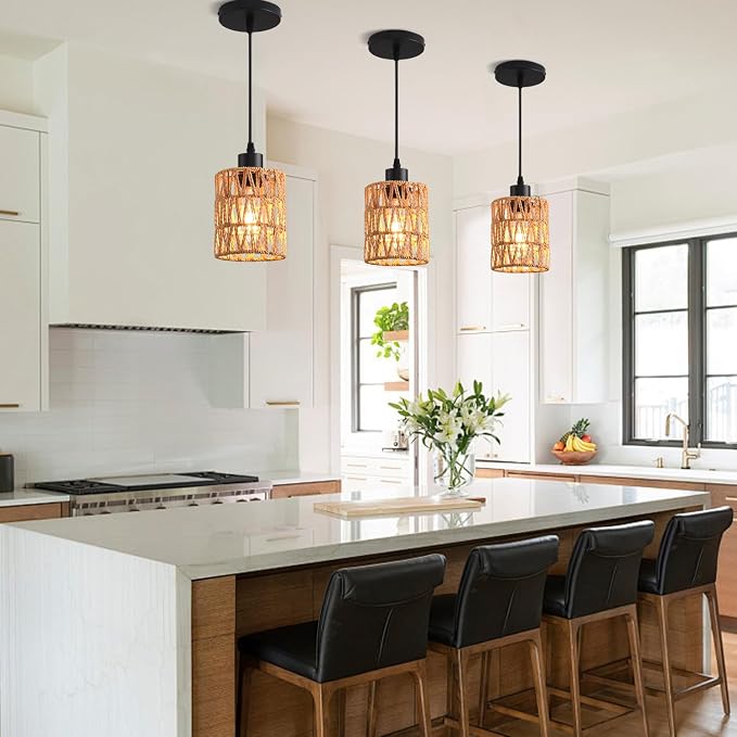 Farmhouse Pendant Light Fixture, Black Pendant Lights for Kitchen Island Industrial Lantern Pendant Light Fixtures with Light Shade, Adjustable Height Hanging Pendant Lighting