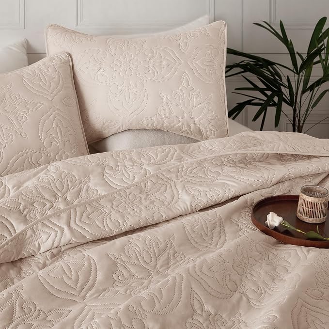 Whale Flotilla Twin Quilt Bedding Set Vintage Damask Reversible Bedspread | Suitable for Bed, 2 Pieces Brich Beige Lightweight Breathable Quilts Twin Size, Ultrasonic Coverlet with 1 Pillow Sham