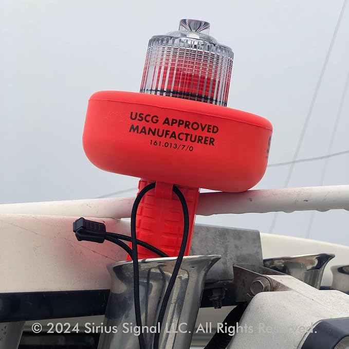 Sirius Signal C-1003 SOS LED Distress Signal - USCG Approved | Electronic Boat Flare Replacement, Bright White Light, Includes Daytime Flag & Whistle