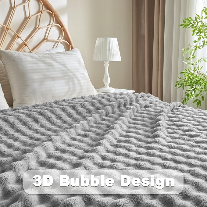 NEWCOSPLAY Twin Blanket for Couch Grey Super Soft Flannel Fleece 3D Bubble Lightweight Bed Blanket All Season Use (Grey, Twin(60"x80"))