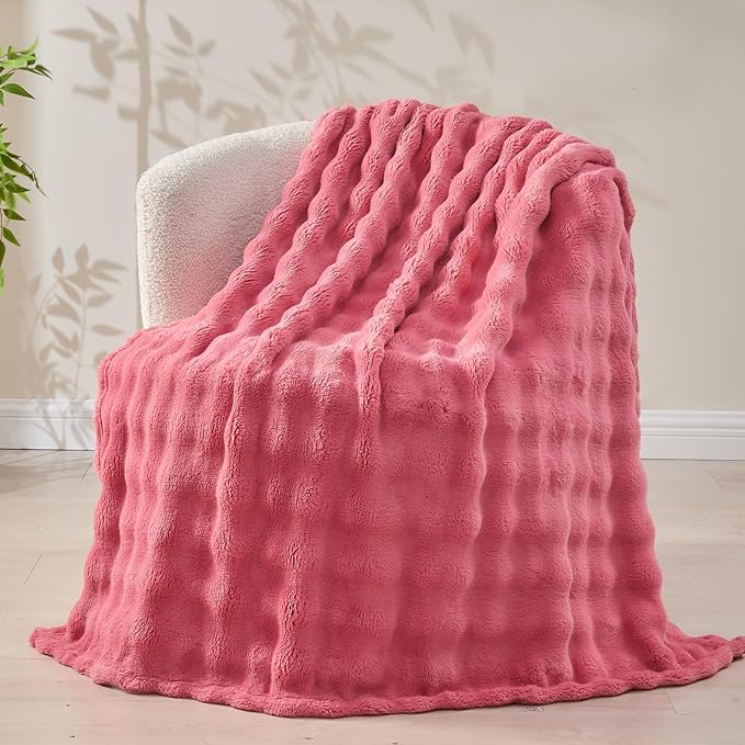 NEWCOSPLAY King Blanket for Couch Coral Pink Super Soft Flannel Fleece 3D Bubble Lightweight Bed Blanket All Season Use (Coral Pink, King(90"x110"))