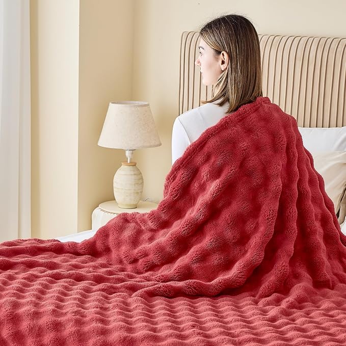 NEWCOSPLAY Twin Blanket for Couch Red Super Soft Flannel Fleece 3D Bubble Lightweight Bed Blanket All Season Use (Red, Twin(60"x80"))